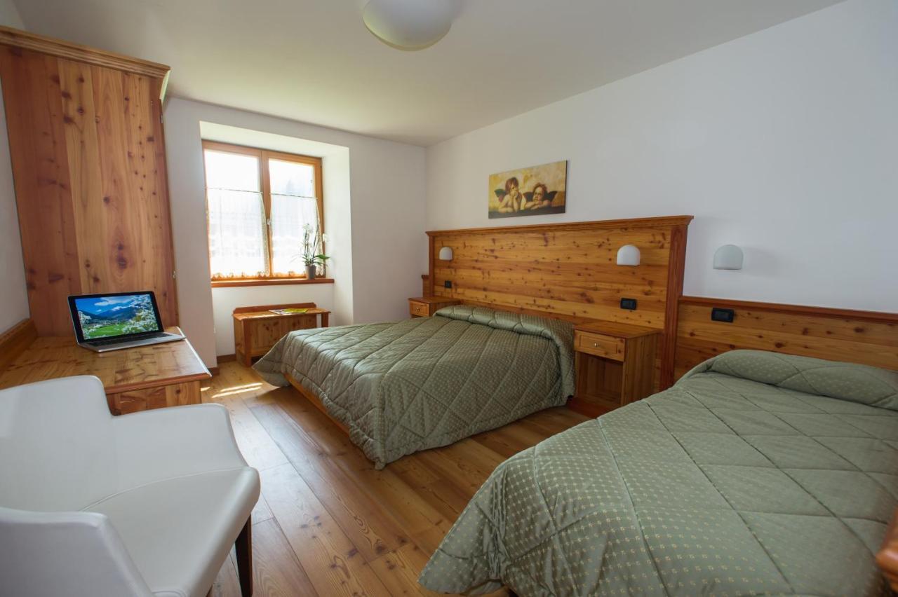 Casa Tomaselli Lejlighedshotel Pellizzano Eksteriør billede