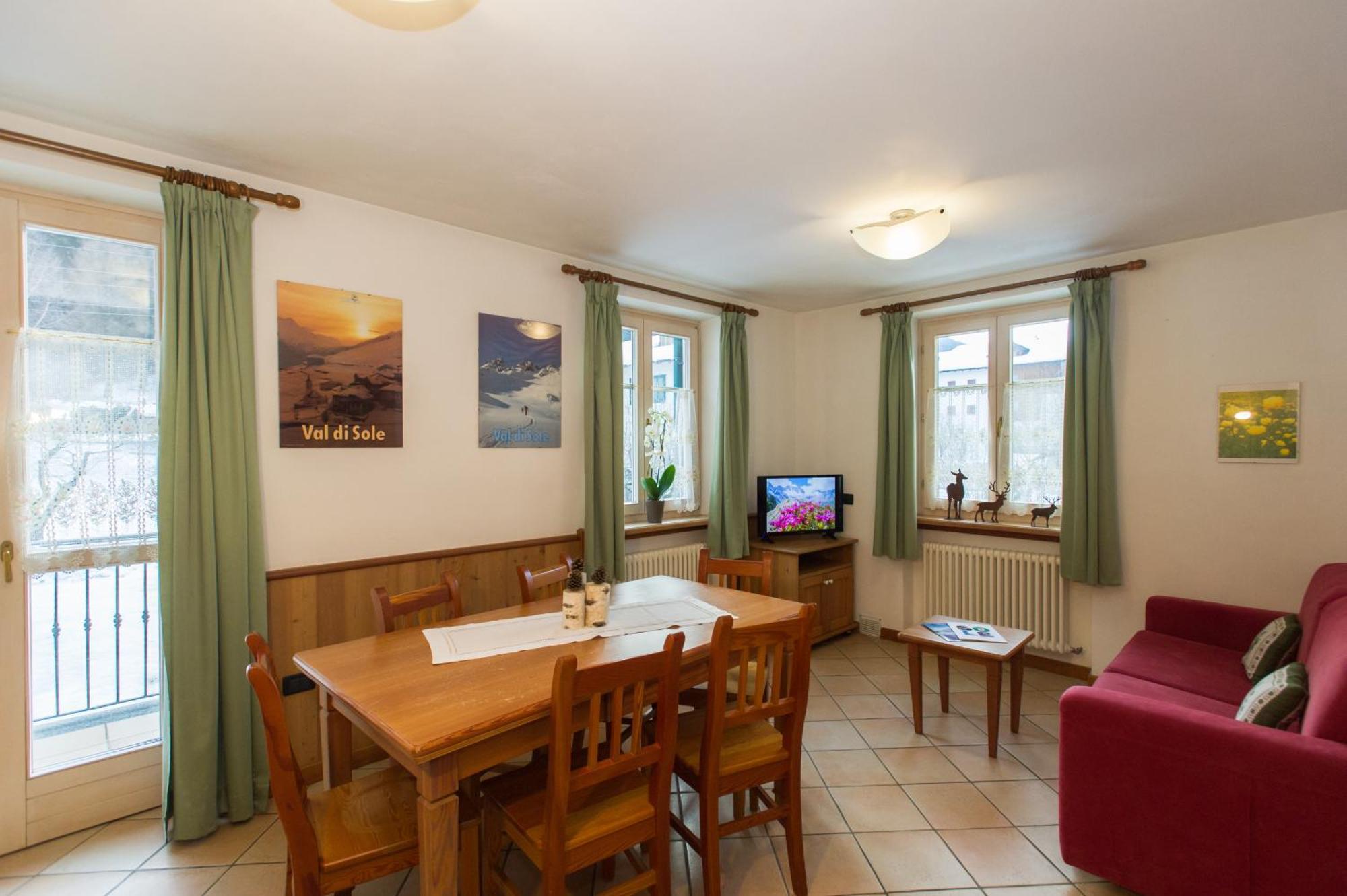 Casa Tomaselli Lejlighedshotel Pellizzano Eksteriør billede