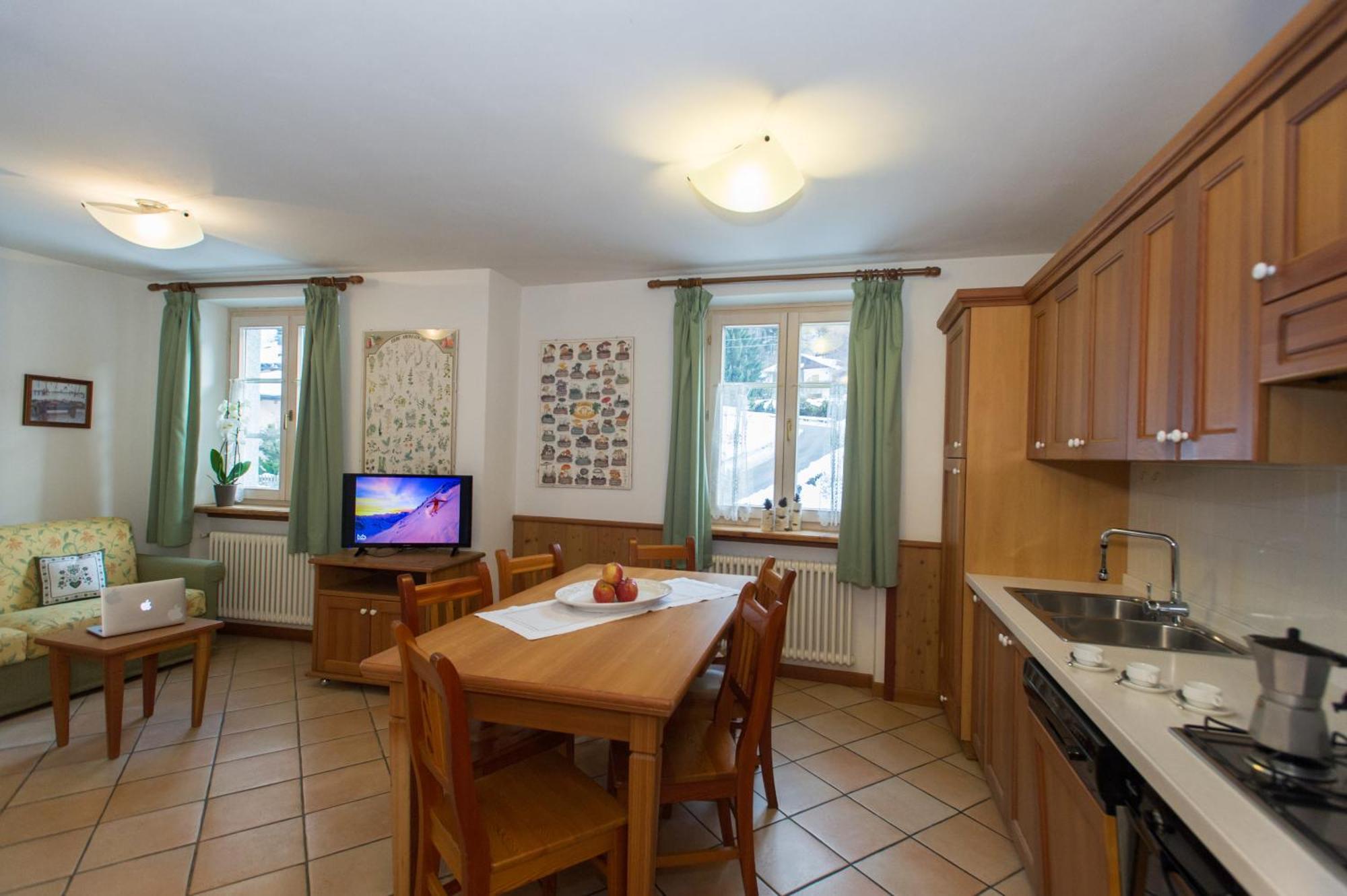 Casa Tomaselli Lejlighedshotel Pellizzano Eksteriør billede