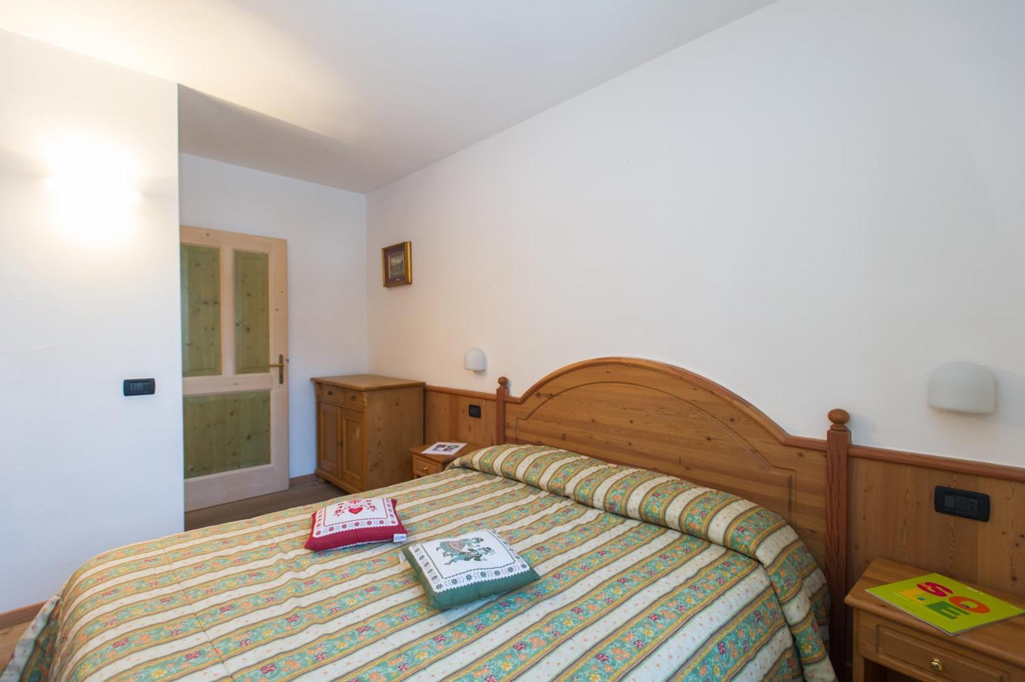 Casa Tomaselli Lejlighedshotel Pellizzano Eksteriør billede