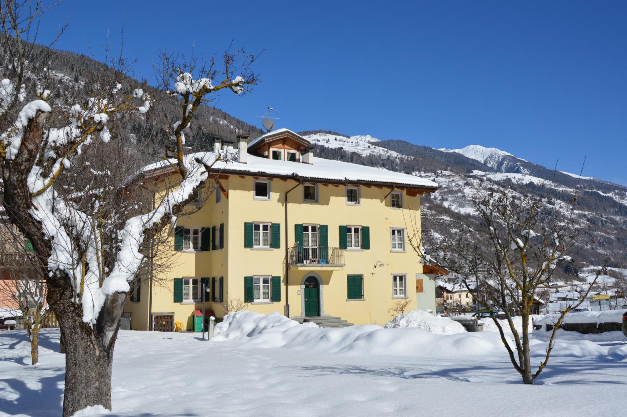 Casa Tomaselli Lejlighedshotel Pellizzano Eksteriør billede
