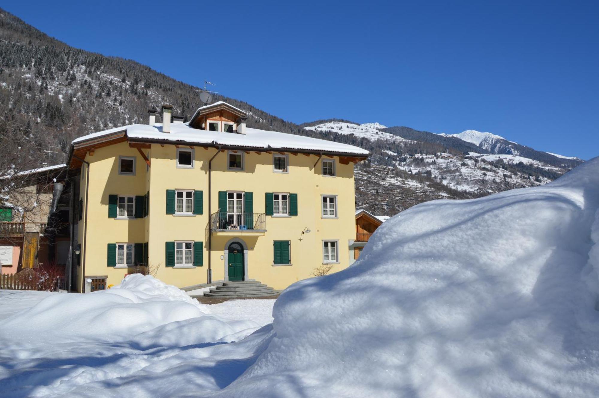 Casa Tomaselli Lejlighedshotel Pellizzano Eksteriør billede
